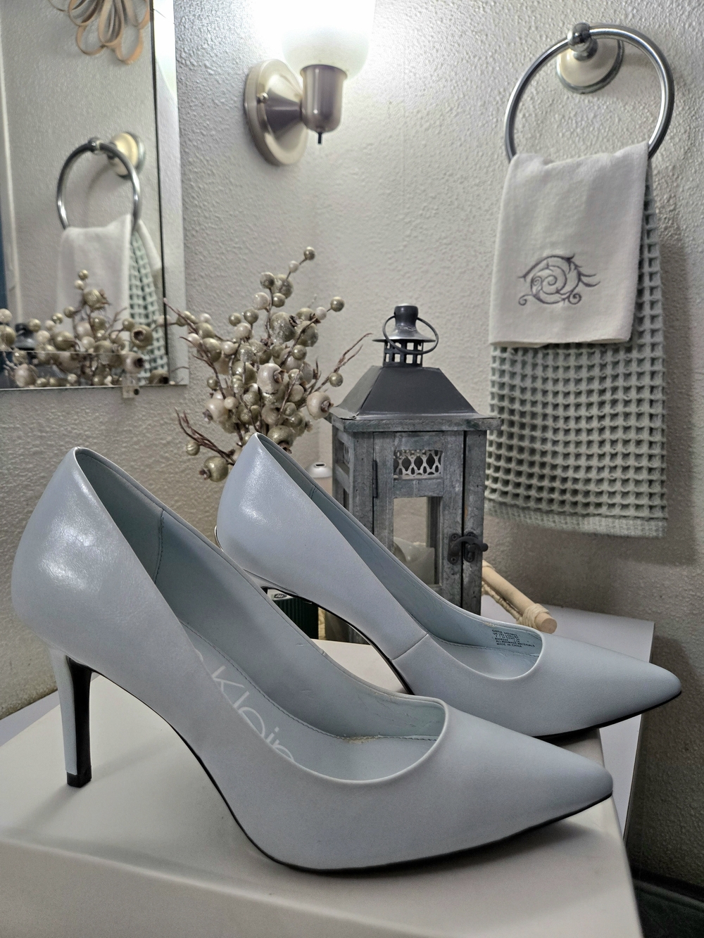 Calvin Klein Women's Gayle Classic Pointed Toe Stiletto Pumps in pastel Blue